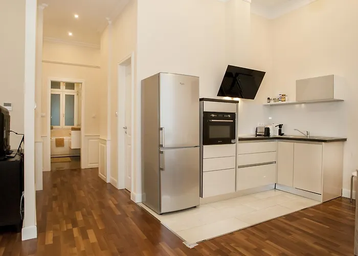 Anna Apartment